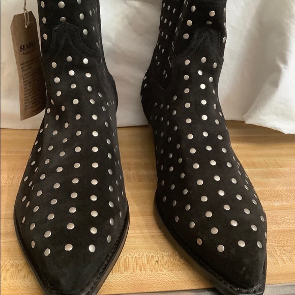 Sendra Studded Ankle Boots​​​​​ - Picture 10 of 12